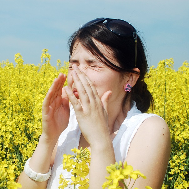 5 Tips To Manage Spring Allergies This Season