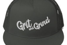 GRIT AND GRIND Dark, Classic Trucker Hat