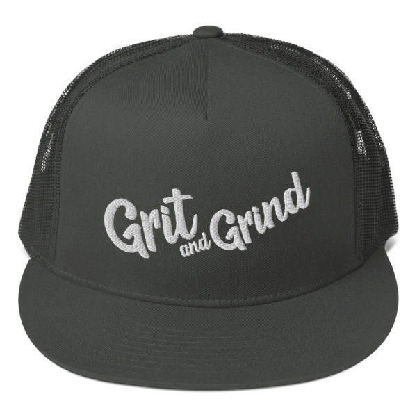 GRIT AND GRIND Dark, Classic Trucker Hat